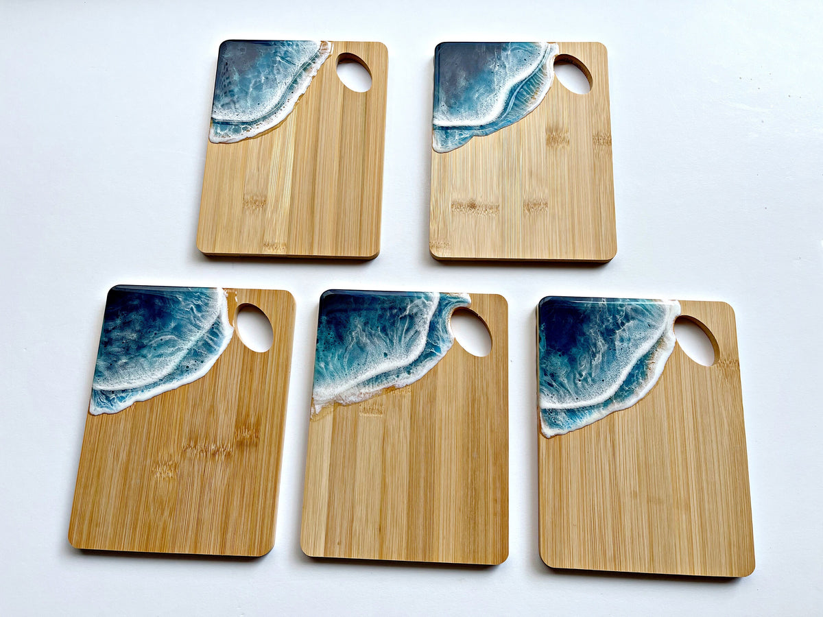 Handmade bamboo boards with resin ocean waves, inspired by the sea. Each piece is made to order and completely unique (20CM)