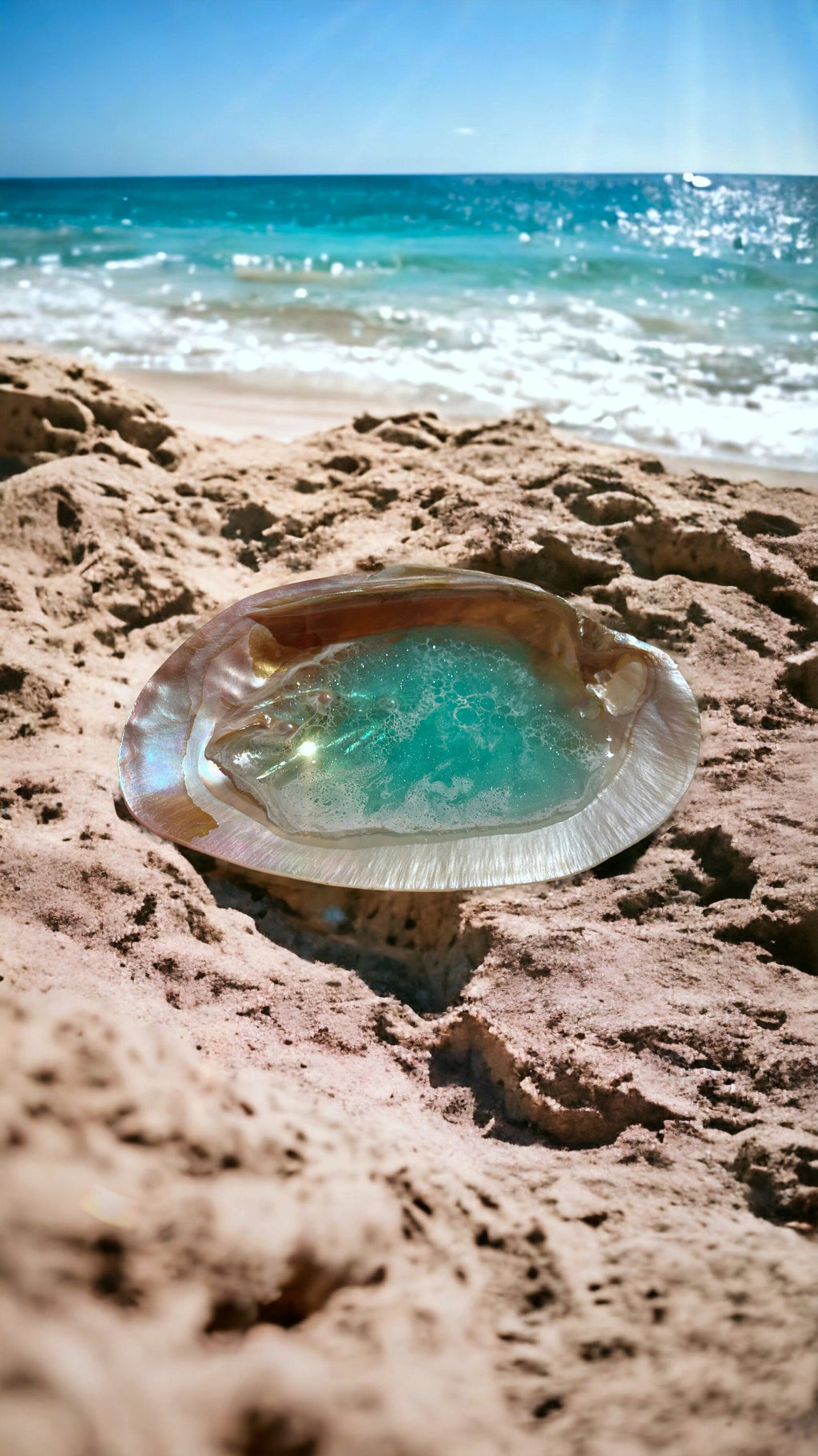 Turquoise Resin Ocean Seashell: Pearl Ring Dish (16cm)
