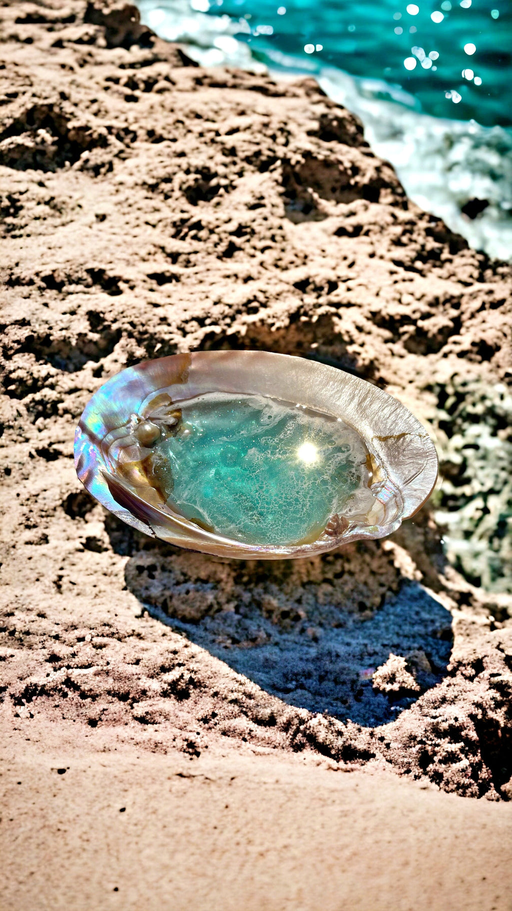 Turquoise Resin Ocean Seashell: Pearl Ring Dish (16cm)