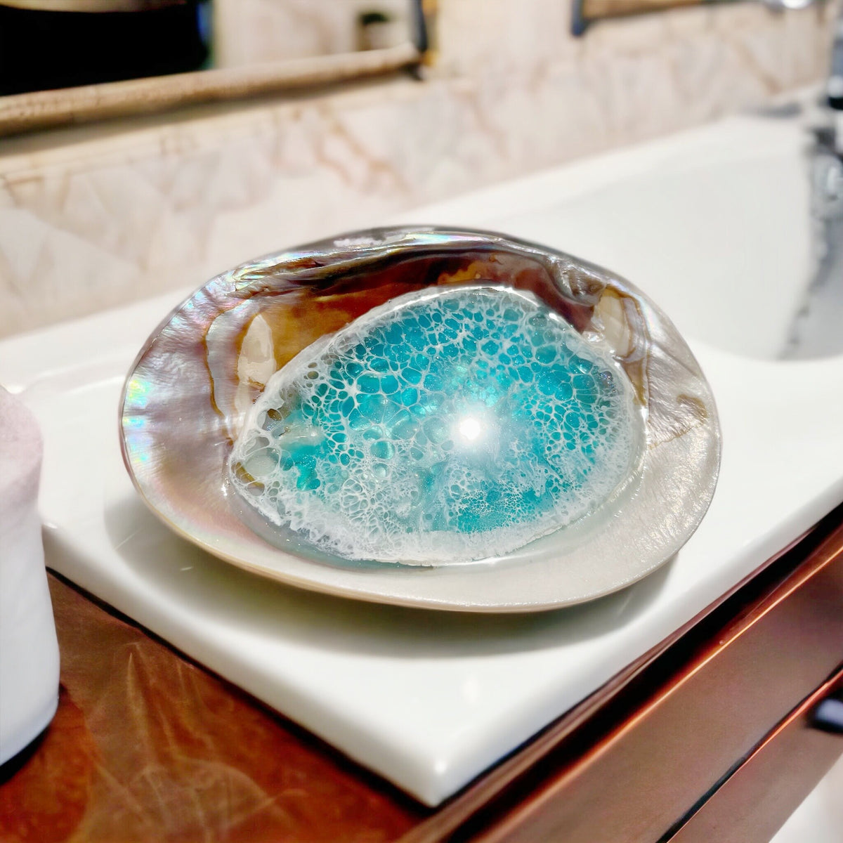 Turquoise Resin Ocean Seashell: Pearl Ring Dish (16cm)