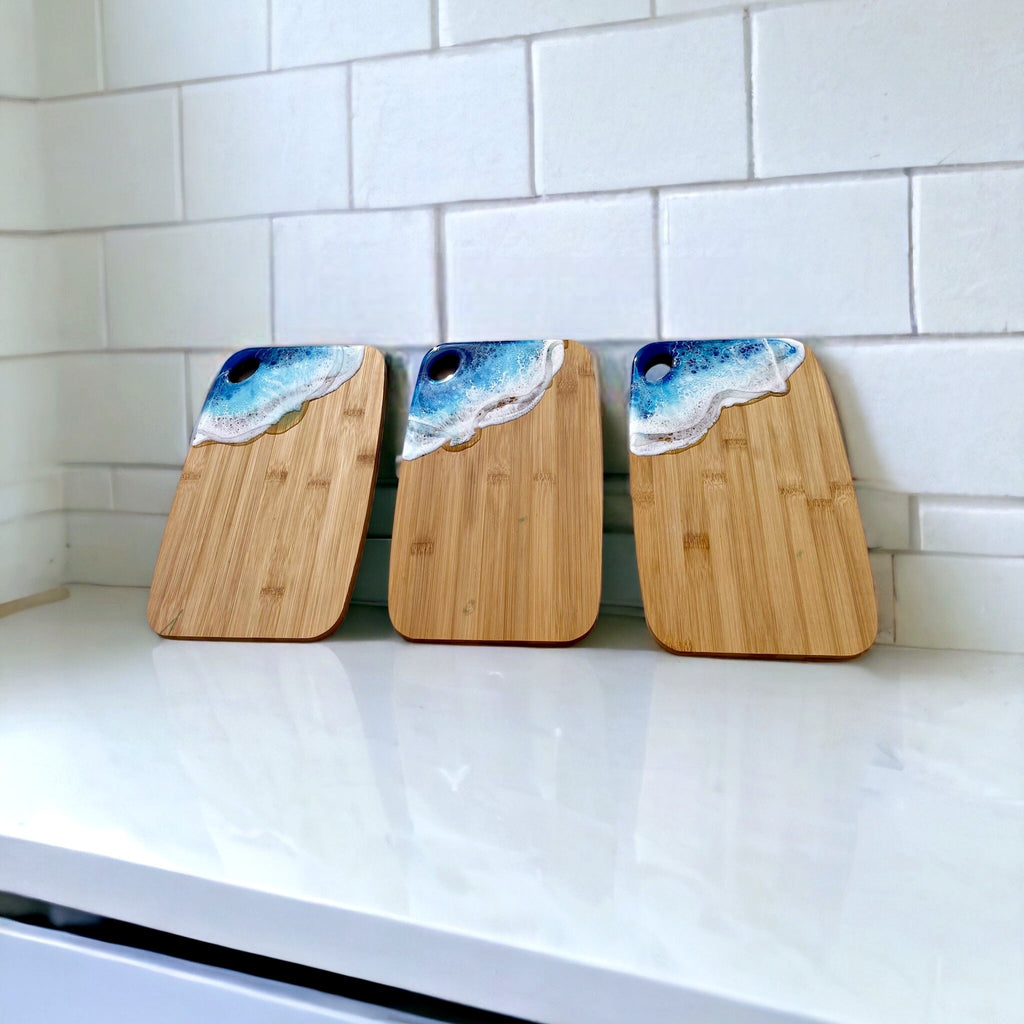 Resin Wave Bamboo Serving Board: Ocean Decor Cheese Board (30CM)