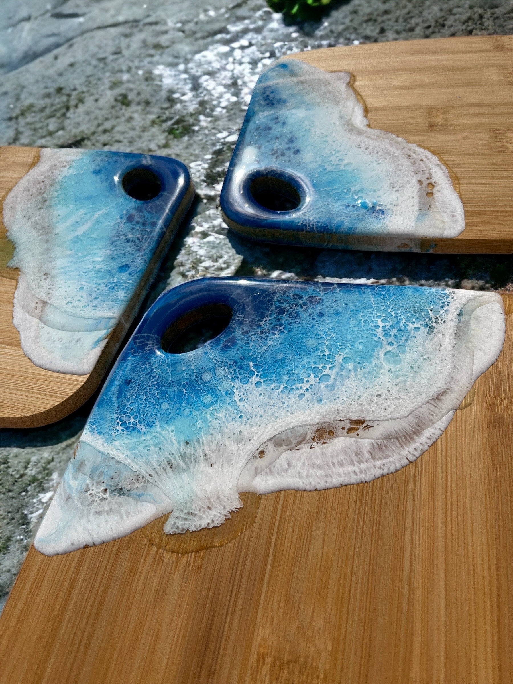 Resin Wave Bamboo Serving Board: Ocean Decor Cheese Board (30CM)