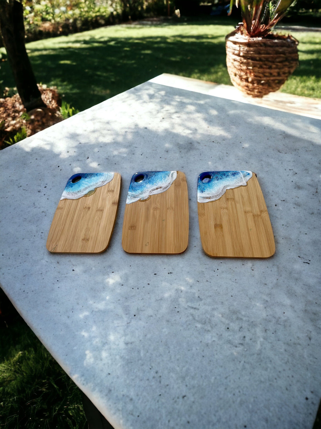 Resin Wave Bamboo Serving Board: Ocean Decor Cheese Board (30CM)