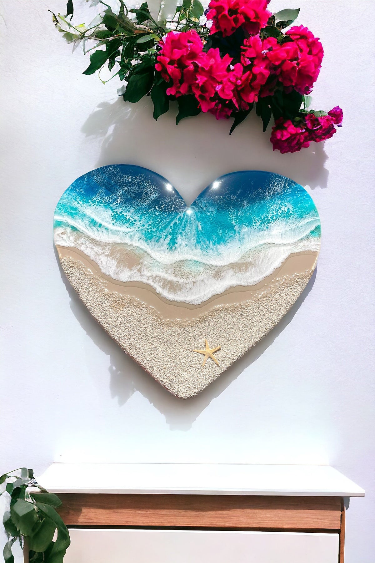 Heart Resin Ocean Art – Coastal Heart Wall Decor – Epoxy Wave Painting – Beach Lovers Gift – Ocean Heart Resin Artwork – Romantic Sea Gift