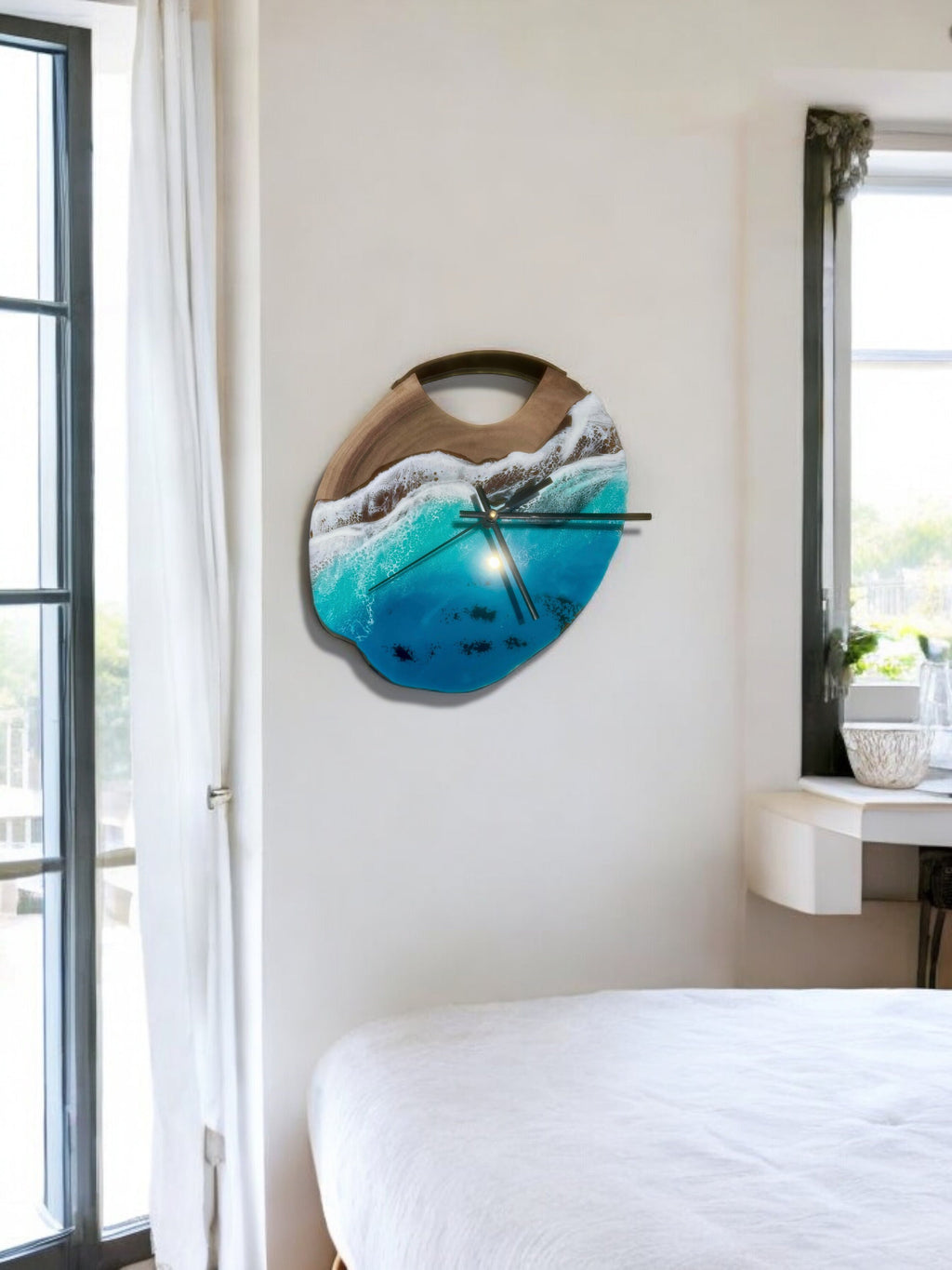 Acacia Wood Wall Clock: Resin Ocean Wave Decor (30-35cm)