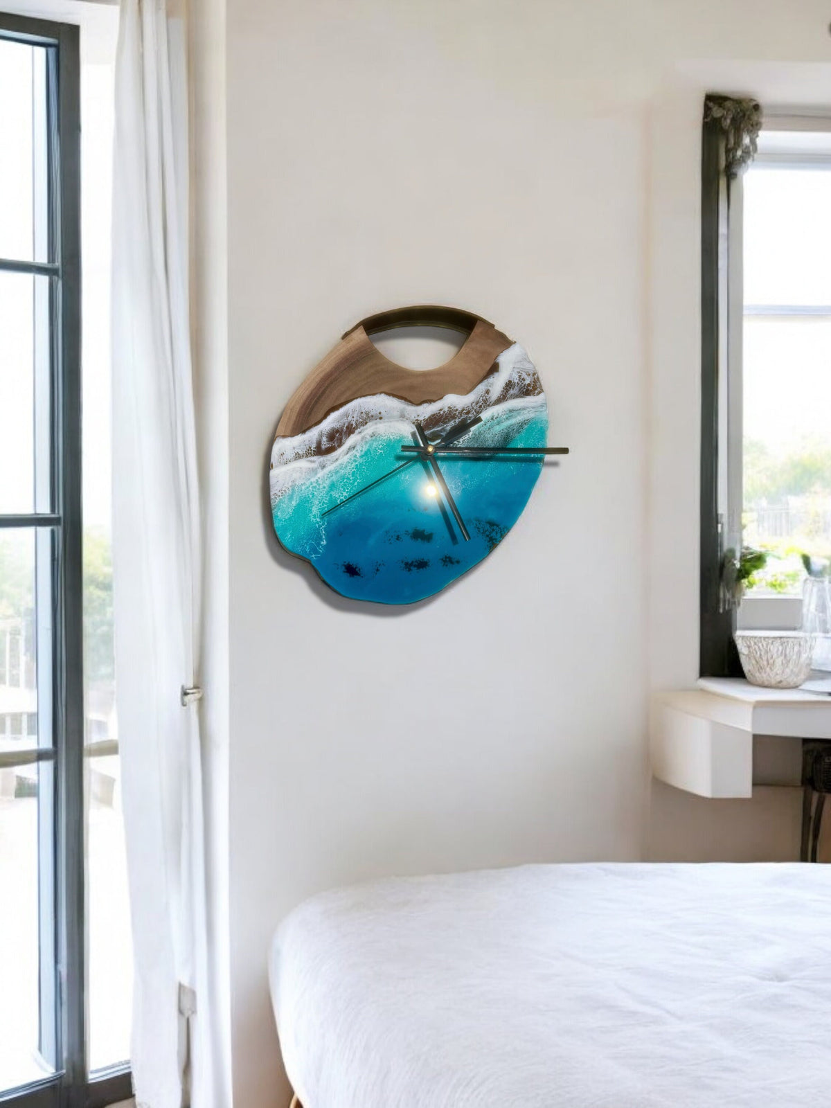 Acacia Wood Wall Clock: Resin Ocean Wave Decor (30-35cm)