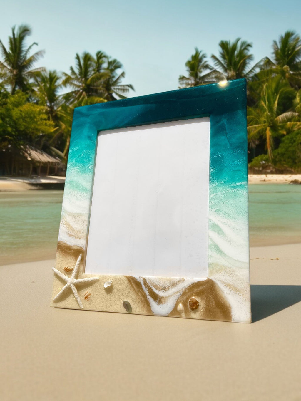 Handmade Ocean Resin Picture Frame – Coastal Photo Frame with Starfish & Seashells, Beach Home Decor Gift