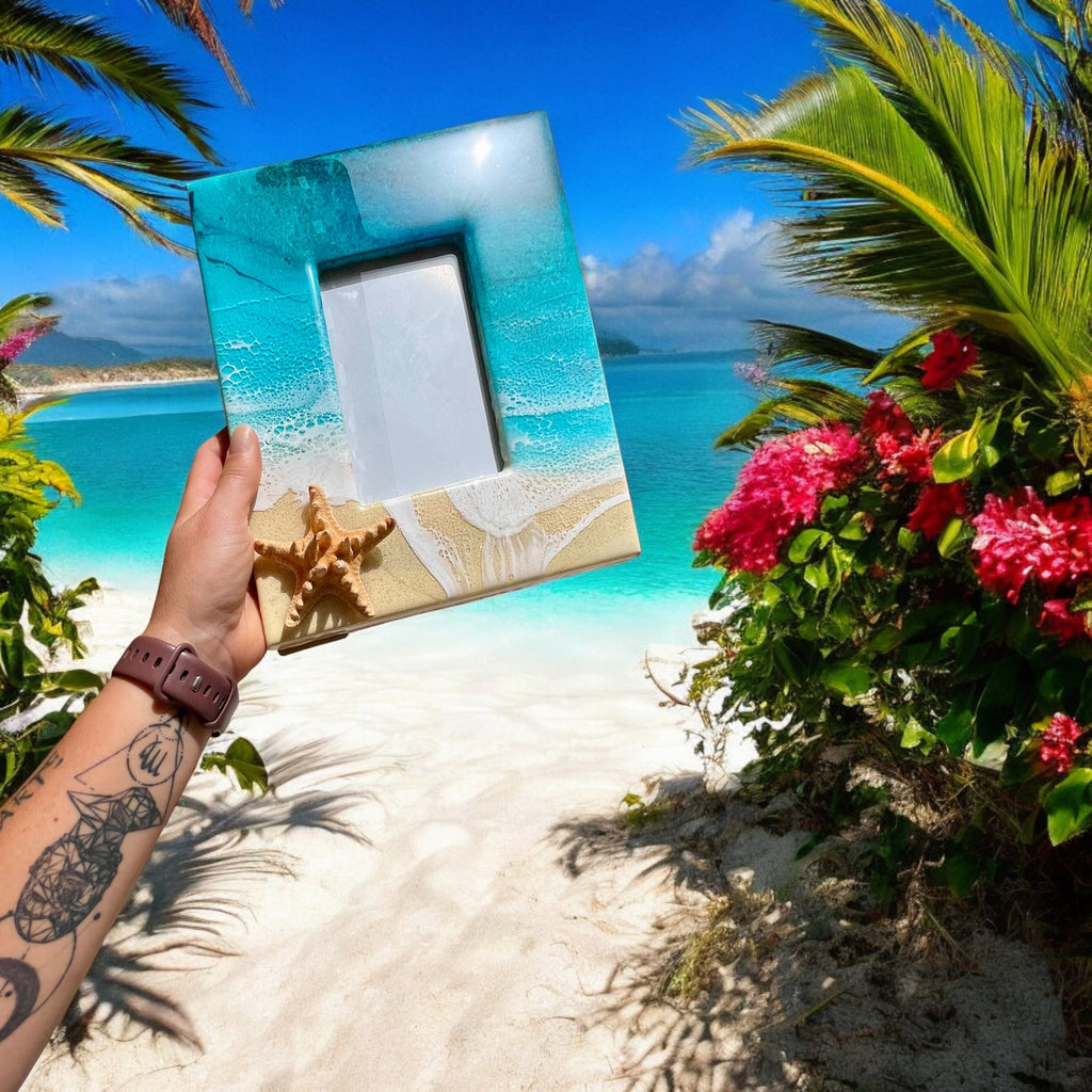 Handmade Ocean Resin Picture Frame – Coastal Photo Frame with Starfish & Seashells, Beach Home Decor Gift