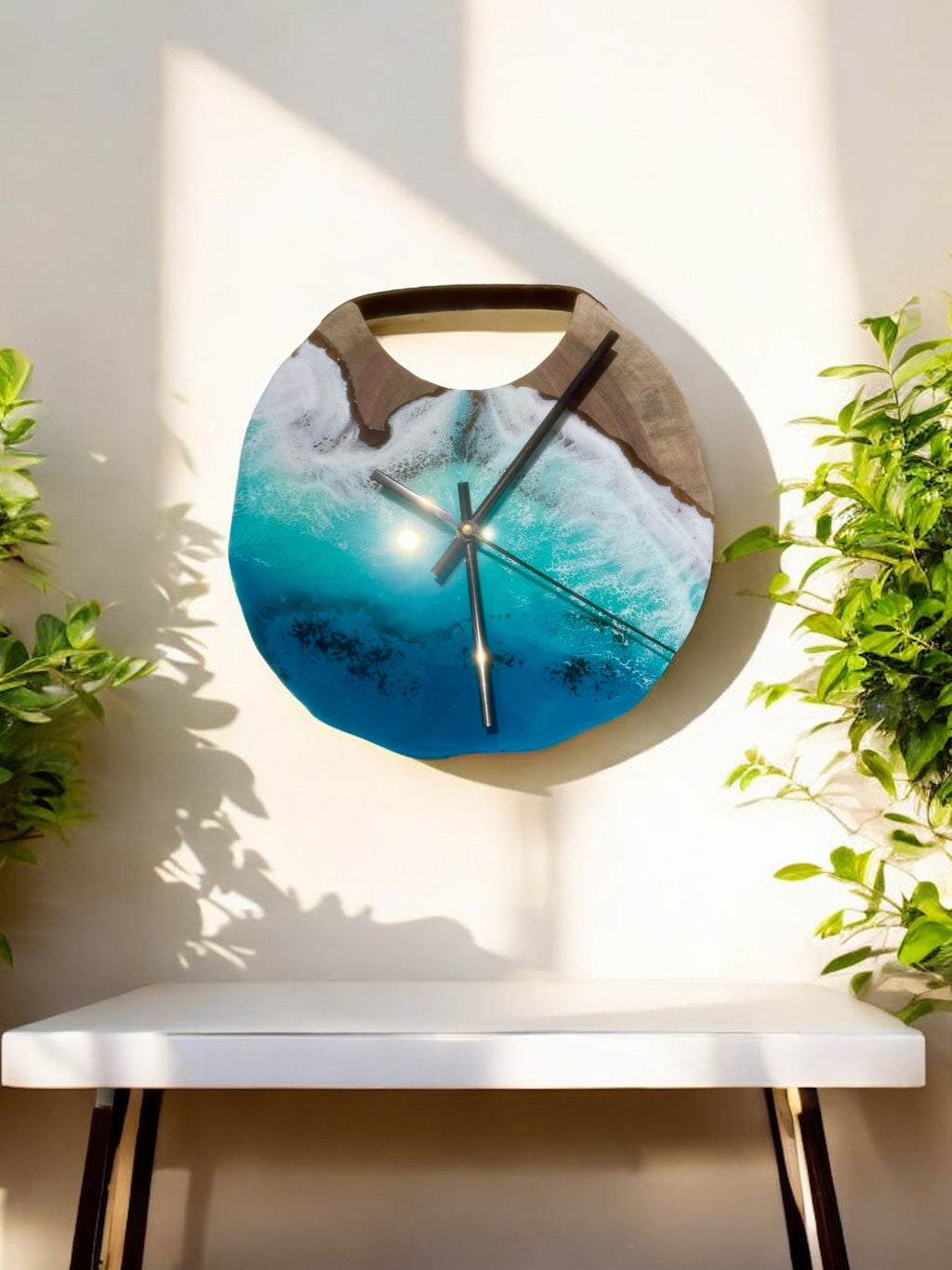 Acacia Wood Wall Clock: Resin Ocean Wave Decor (30-35cm)