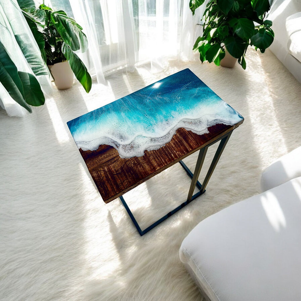Side table in mango wood, with decorative resin ocean motive
