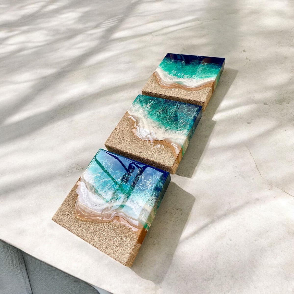 3D Resin Beach Art: Ocean Scene with Real Sand (20cm)