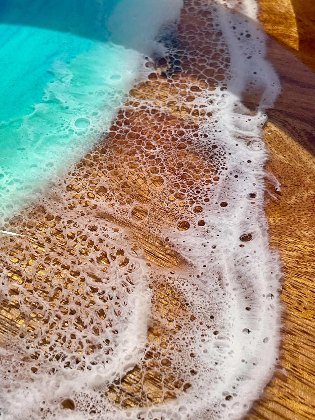 Acacia Wood Serving Tray: Resin Ocean Wave Art (30 cm)