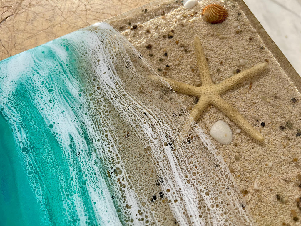 Ocean Window Resin Wall Art 30x30cm / 3D Coastal Beach Scene with Real Sand and Shells / Pine Wood Base / Mediterranean Ocean Decor
