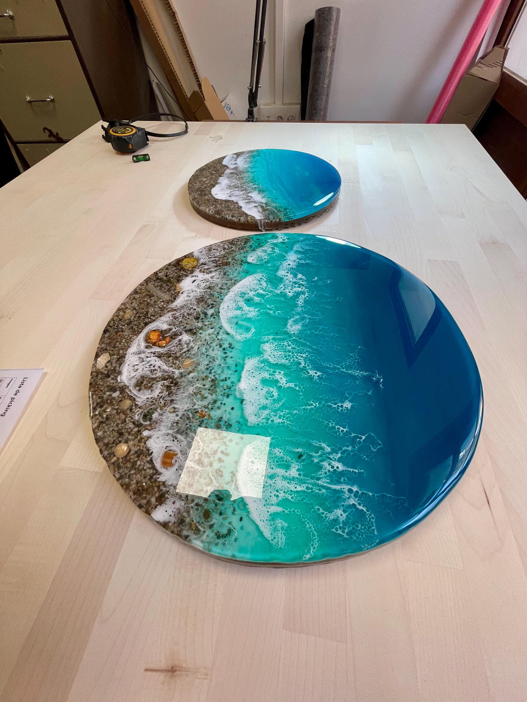 Large Ocean Resin Wall Art 60cm | 3D Coastal Statement Piece with Real Pebbles | Luxury Handmade Sea Artwork | Round Beach Wall Decor